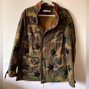 Parka NY Camo Print W. Black Sequin Patch Stars & Red Trim Military Jacket Sz M